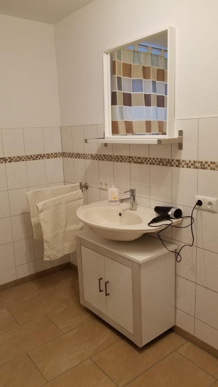 Ferienwohnung Am Blumenberg Bad Mergentheim Exterior foto